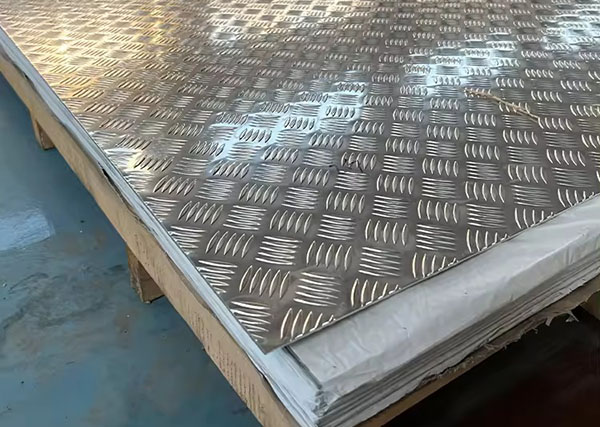 Aluminum Embossed Plate-03